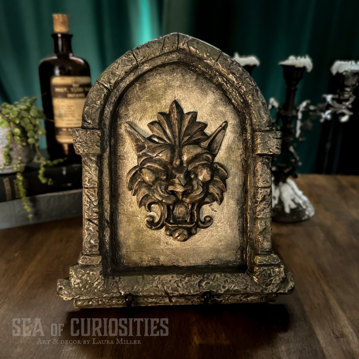 Gothic Stone Arch Window Wall Art – Medieval Lion Head Sculpture - Grey & Mossy Green Stone