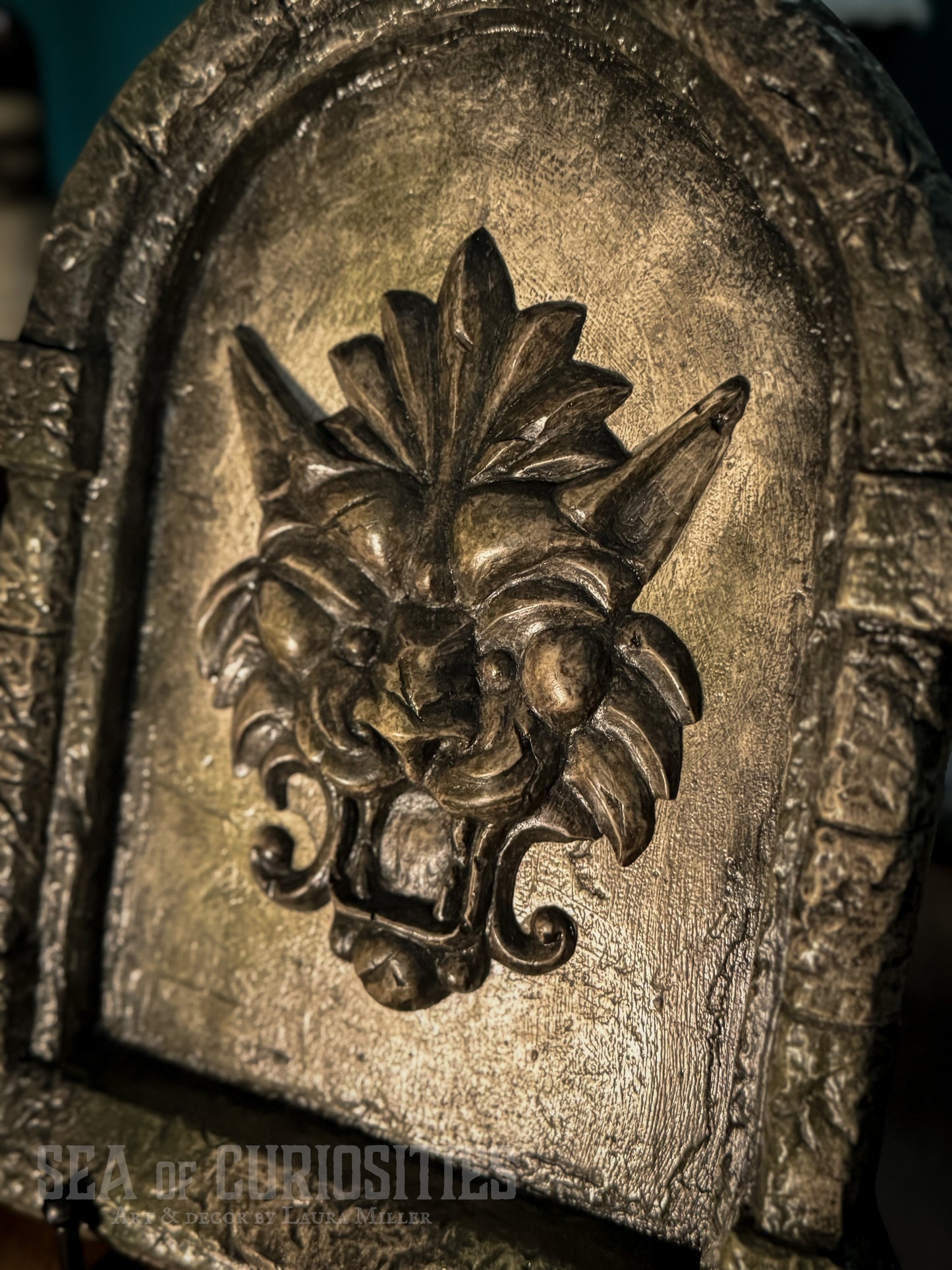 Gothic Stone Arch Window Wall Art – Medieval Lion Head Sculpture - Grey & Mossy Green Stone