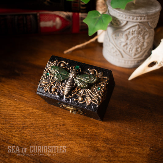 Moth - Gothic/Alternative Small Ring Box